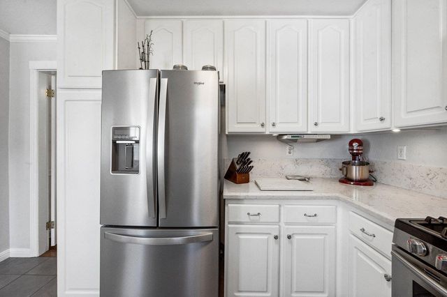 221 Poplar Avenue, San Bruno, CA 94066