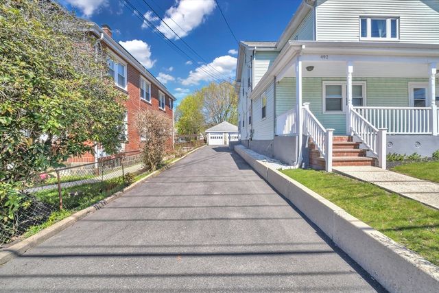 492 Metropolitan Ave 2, Boston, MA 02136