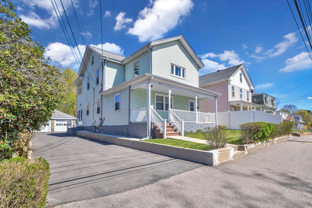 492 Metropolitan Ave 2, Boston, MA 02136