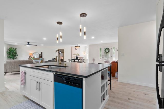 9320 Cloverhill Road, Little Rock, AR 72205