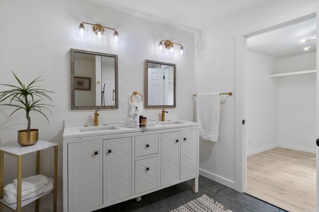 9320 Cloverhill Road, Little Rock, AR 72205