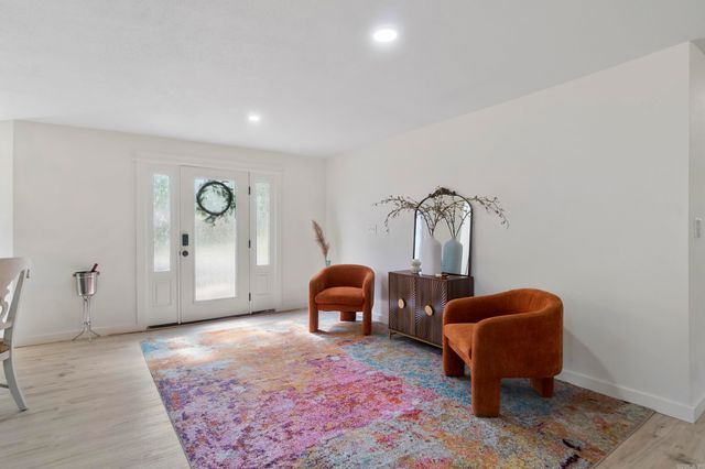 9320 Cloverhill Road, Little Rock, AR 72205