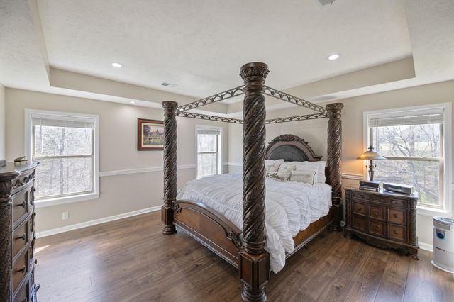 140 EAGLE CREST LN, Parsons, TN 38363