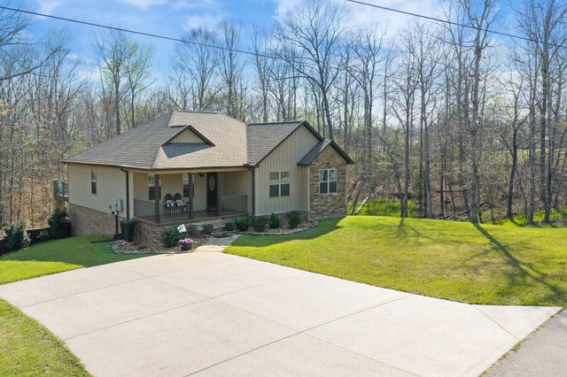 140 EAGLE CREST LN, Parsons, TN 38363