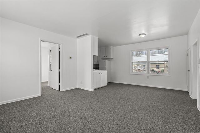 1524 Palmer Avenue, Kalamazoo, MI 49001