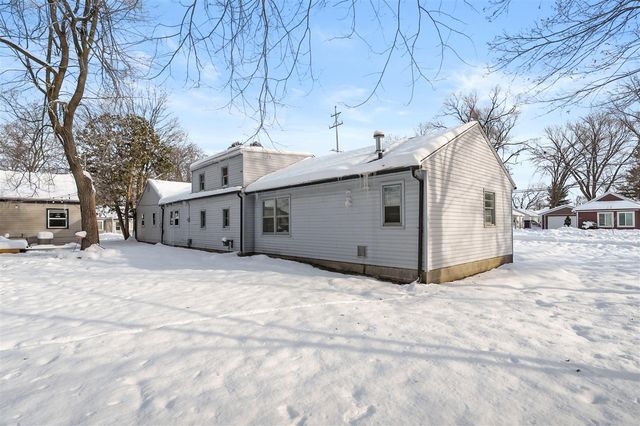 1524 Palmer Avenue, Kalamazoo, MI 49001