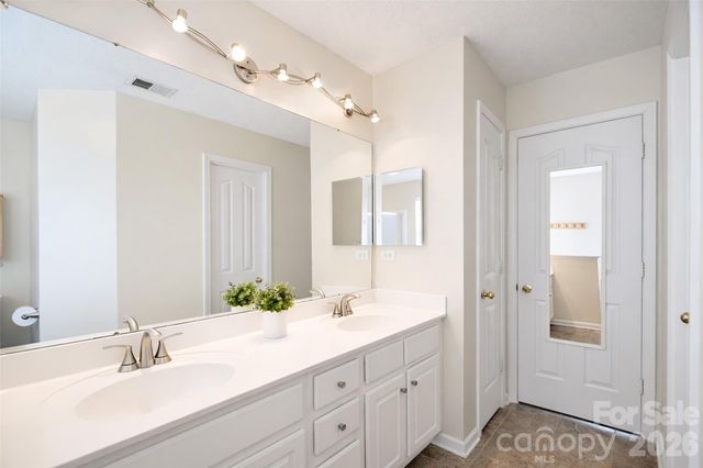 5649 Winslow Avenue NW, Concord, NC 28027