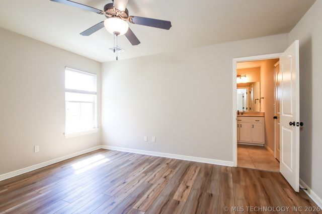 5874 E 145th Street S, Bixby, OK 74008