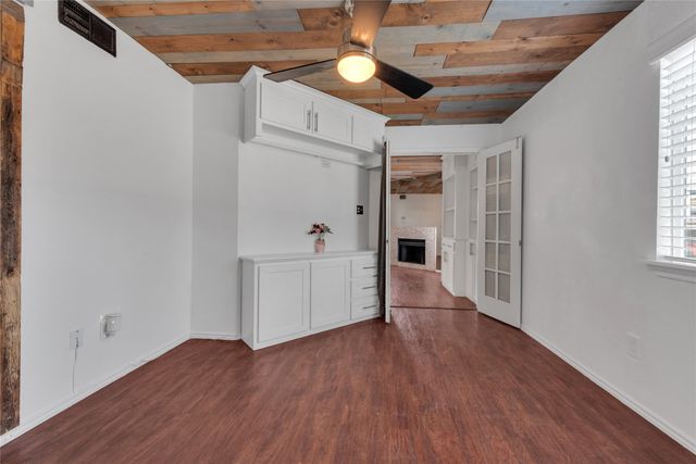1704 Baird Farm Circle 4104, Arlington, TX 76006