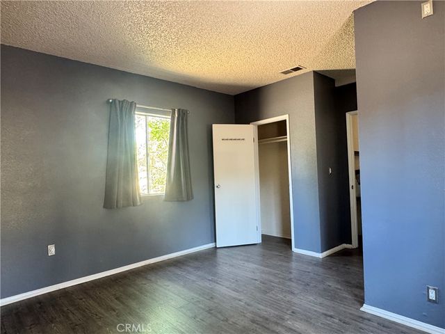9605 Sunland, Sunland, CA 91040