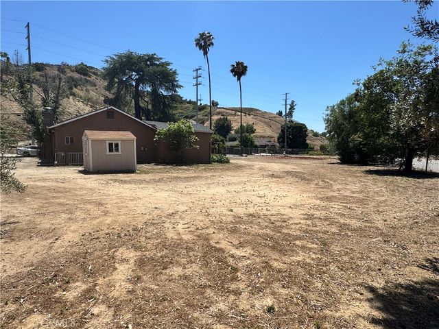 9605 Sunland, Sunland, CA 91040