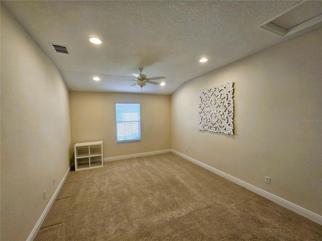 11541 CROWNED SPARROW LANE, Tampa, FL 33626