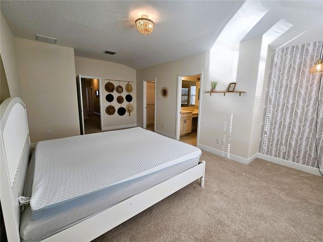 11541 CROWNED SPARROW LANE, Tampa, FL 33626