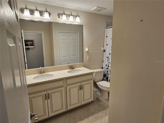 11541 CROWNED SPARROW LANE, Tampa, FL 33626