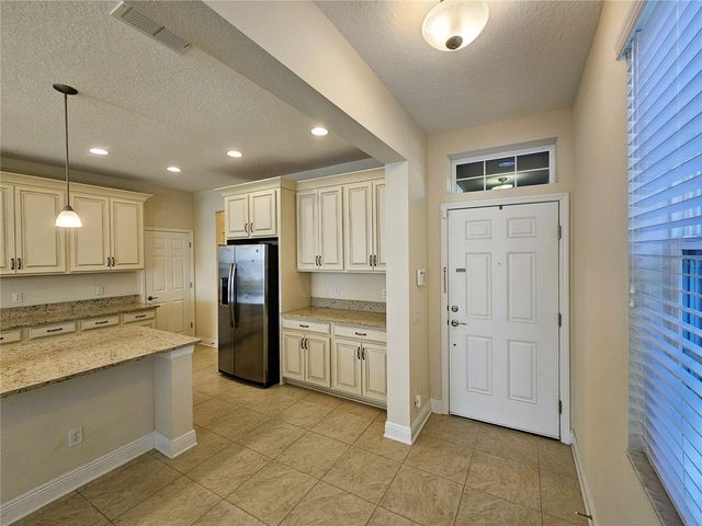 11541 CROWNED SPARROW LANE, Tampa, FL 33626