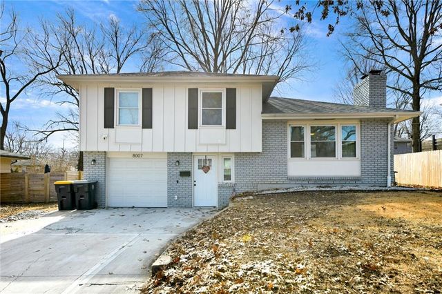 8007 E 92nd Terrace, Kansas City, MO 64138