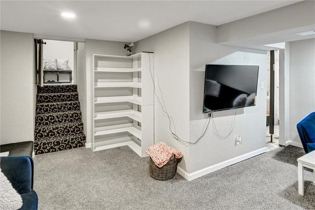 8007 E 92nd Terrace, Kansas City, MO 64138