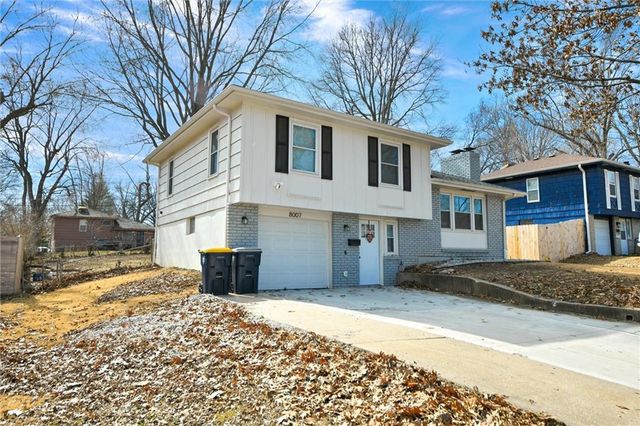 8007 E 92nd Terrace, Kansas City, MO 64138