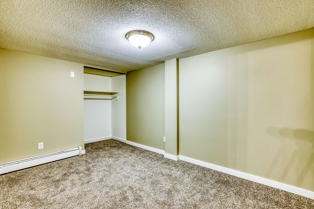 10917 Southview Drive, Burnsville, MN 55337