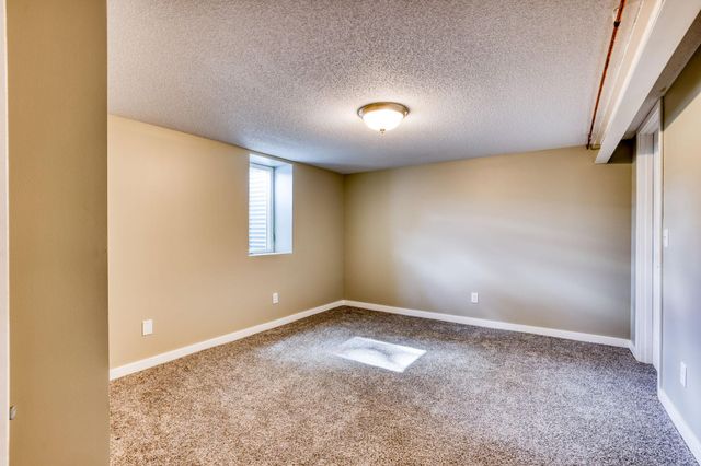 10917 Southview Drive, Burnsville, MN 55337