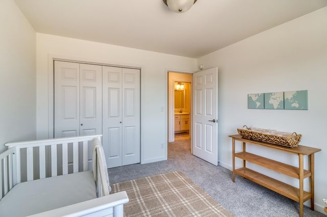 2449 43rd Avenue S, Moorhead, MN 56560