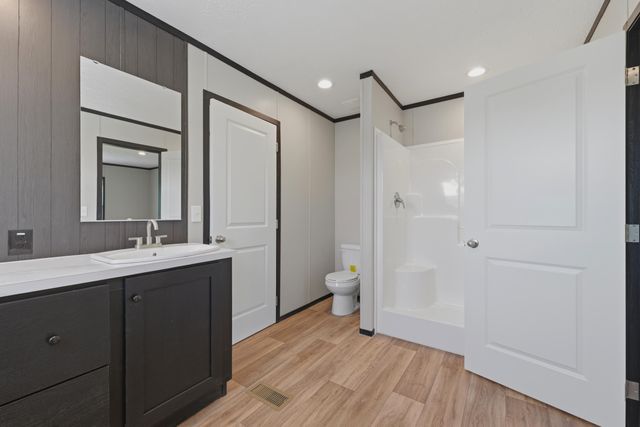 105 Rambling Lane, Cross, SC 29436