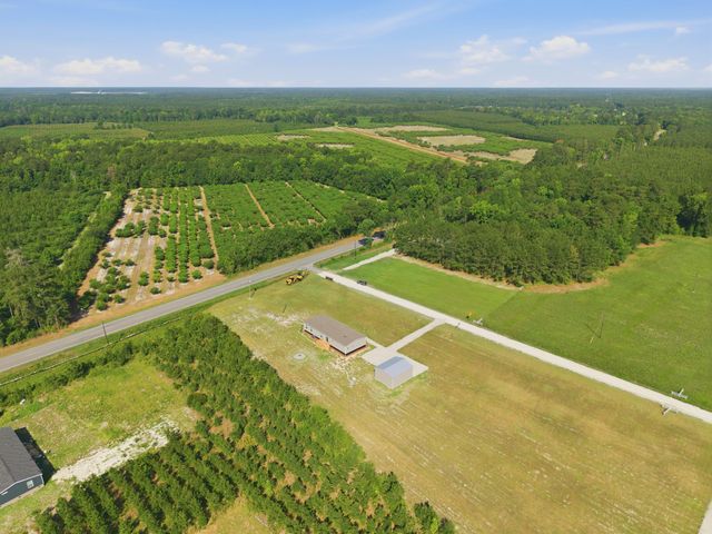 105 Rambling Lane, Cross, SC 29436