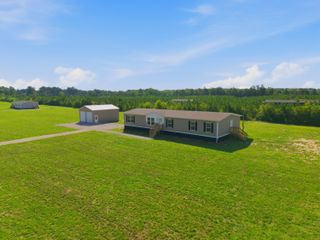 105 Rambling Lane, Cross, SC 29436