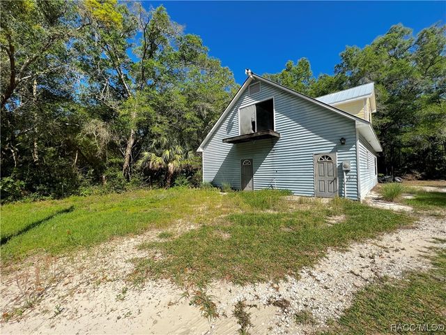 1628 S Palm Avenue, Homosassa, FL 34448