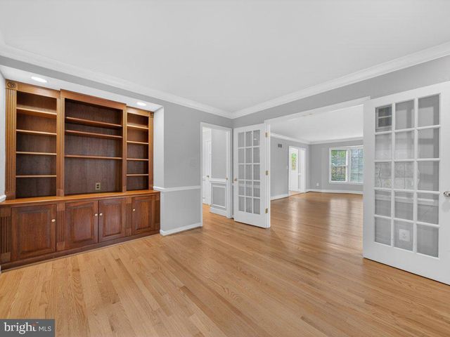 6108 WYOMA CT, Springfield, VA 22152