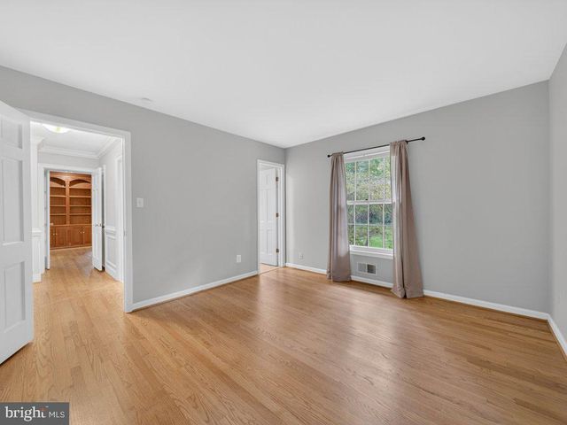 6108 WYOMA CT, Springfield, VA 22152