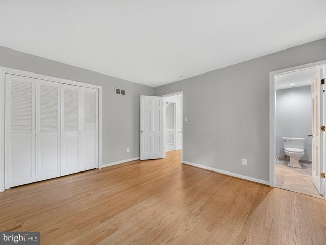 6108 WYOMA CT, Springfield, VA 22152