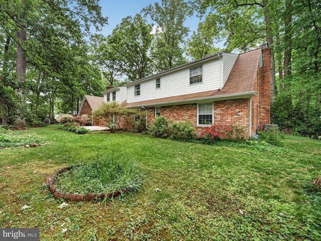 6108 WYOMA CT, Springfield, VA 22152