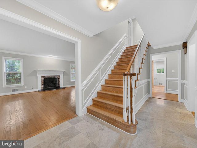 6108 WYOMA CT, Springfield, VA 22152