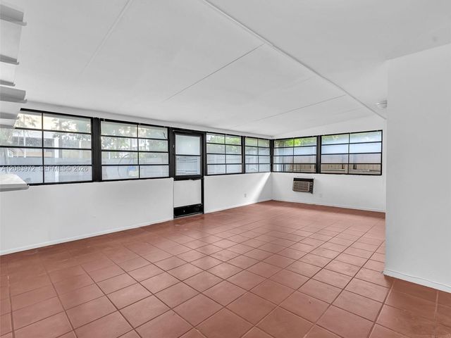 2408 N 35th Avenue, Hollywood, FL 33021