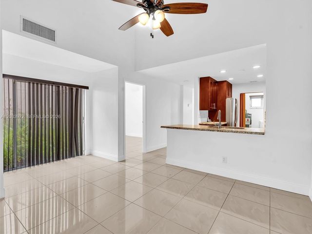 2408 N 35th Avenue, Hollywood, FL 33021