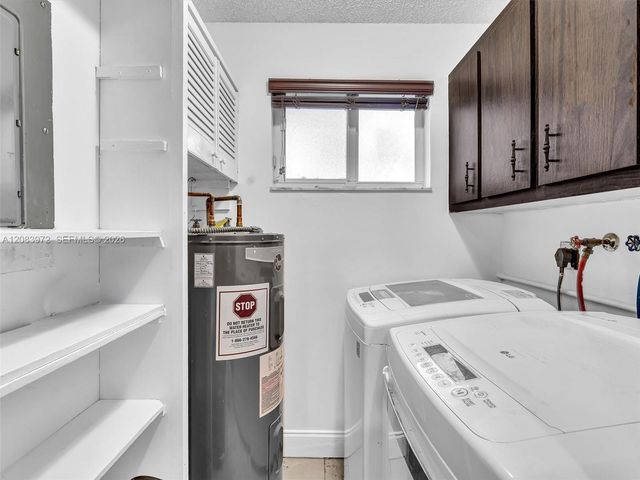 2408 N 35th Avenue, Hollywood, FL 33021