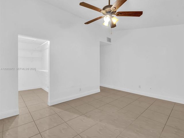 2408 N 35th Avenue, Hollywood, FL 33021