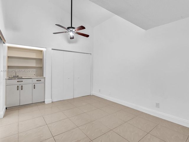 2408 N 35th Avenue, Hollywood, FL 33021