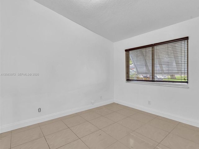 2408 N 35th Avenue, Hollywood, FL 33021