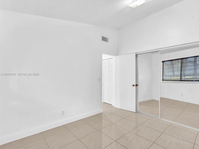 2408 N 35th Avenue, Hollywood, FL 33021