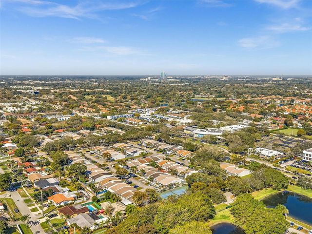 2408 N 35th Avenue, Hollywood, FL 33021