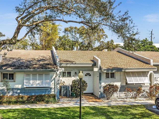 2408 N 35th Avenue, Hollywood, FL 33021