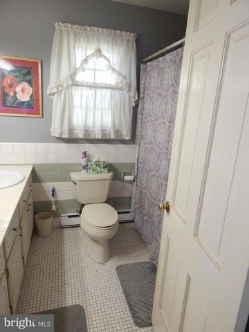 2035 ELBOW LN, Allentown, PA 18103