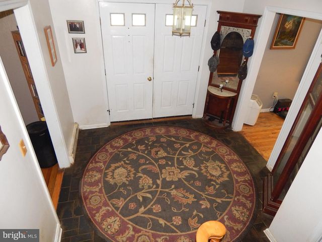 2035 ELBOW LN, Allentown, PA 18103