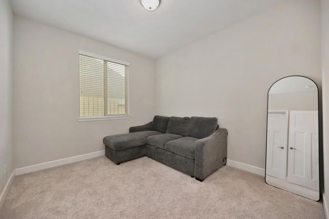 5049 Wood Way, Roseville, CA 95747