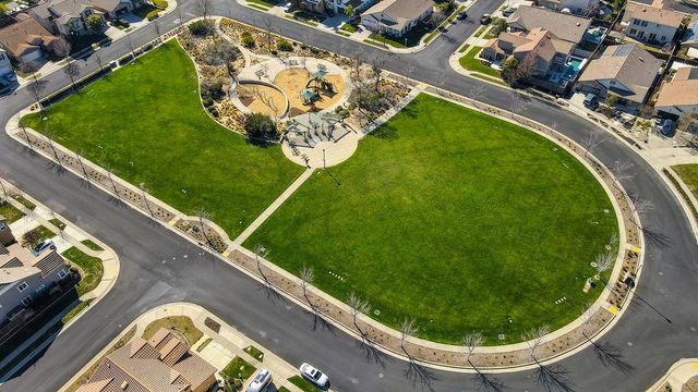 5049 Wood Way, Roseville, CA 95747