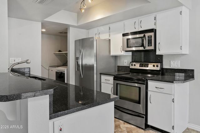 628 E BOCA RATON Road, Phoenix, AZ 85022