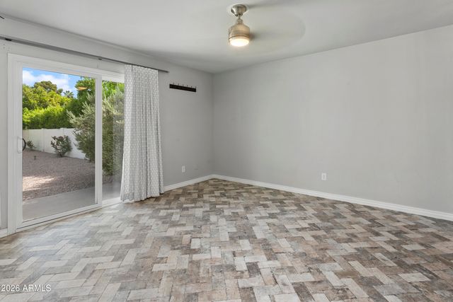 628 E BOCA RATON Road, Phoenix, AZ 85022