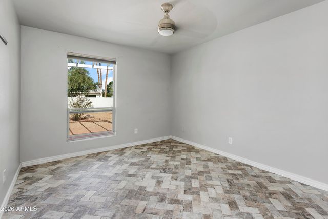 628 E BOCA RATON Road, Phoenix, AZ 85022